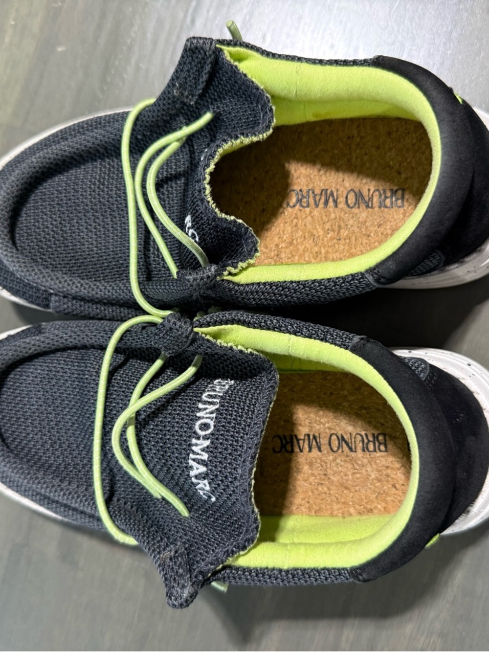 BRUNO MARC Kids Black & Lime Slip-On Sneakers
